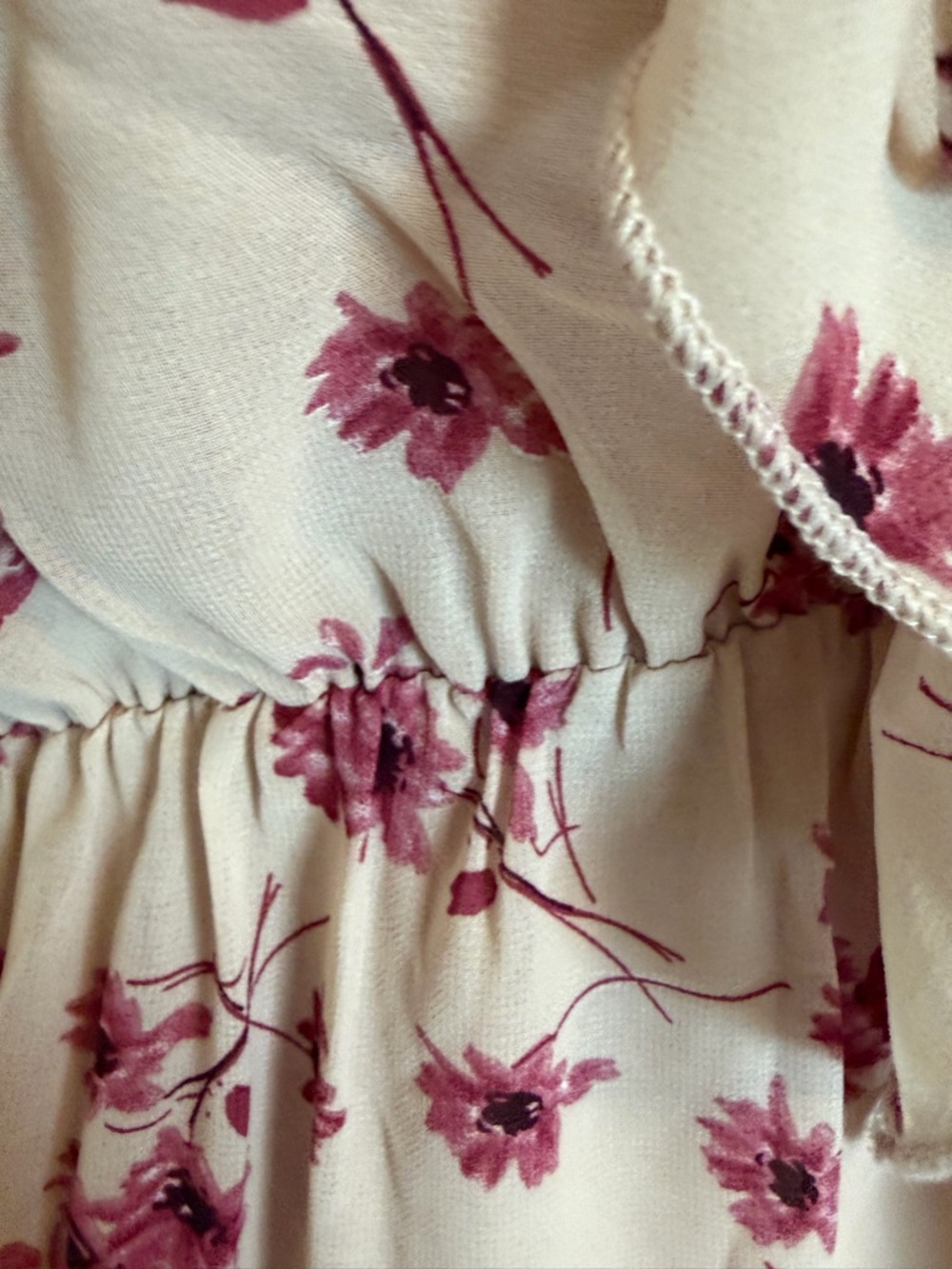 #664 Aakaa Blush Beige Floral Ruffle Tie-Neck Long Sleeve Dress - Picture 4 of 11